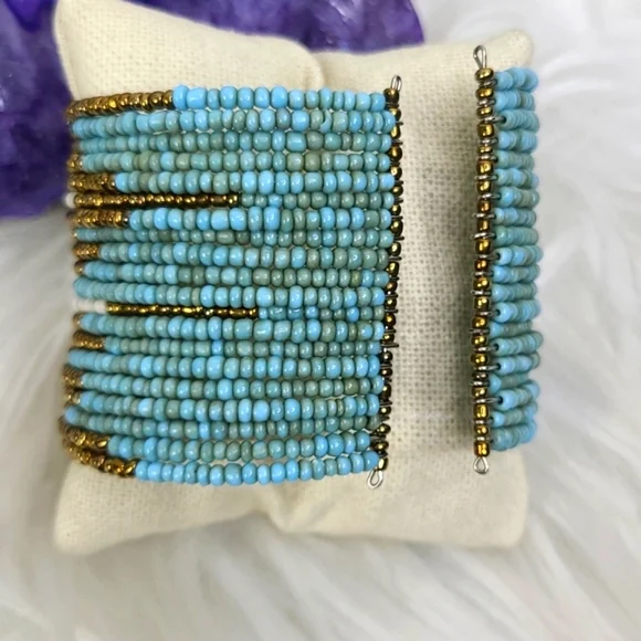 Beaded Cuff Bracelet Southwest Inspired Seed Beads Turquoise Bronze White Unique - Picture 4 of 5